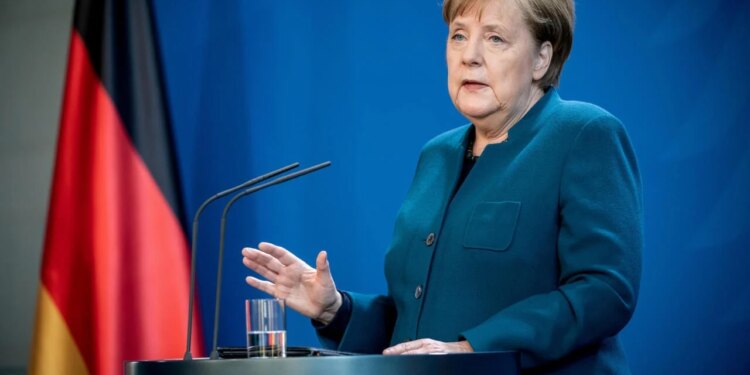 Angela Merkel mund të rikthehet, sipas Bild: Mund të garojë për presidente federale në 2027.