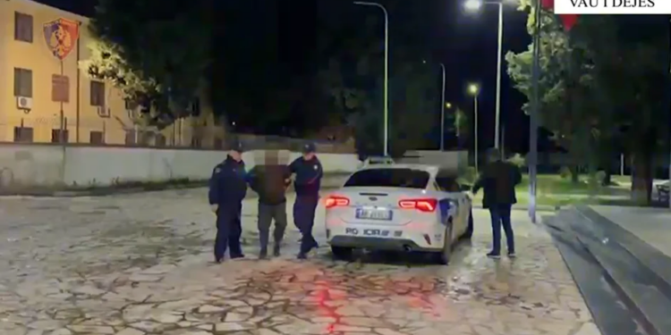 Arrestohet një 46-vjeçar në Vaun e Dejës për kultivim droge