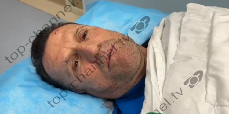 Avokati Cakrani tregon për TCH: U sulmova nga dy individë në një pikë karburanti, njëri më ofendoi dhe tjetri më goditi me një mjet prerës.