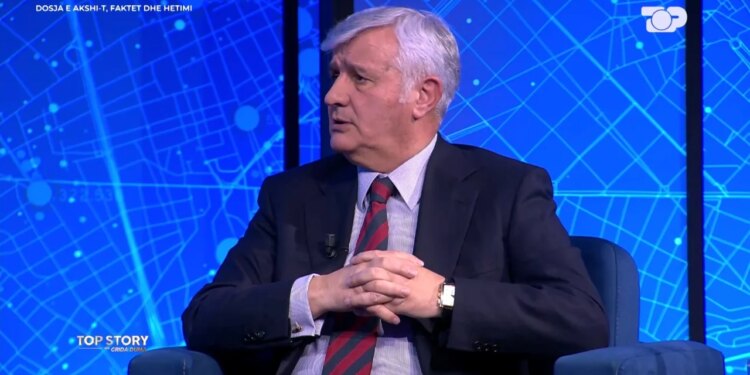 Avokati Haxhia në “Top Story” paralajmëron: A janë komunikimet e Agasit me prokurorët e SPAK-ut prova të një grupi kriminal?