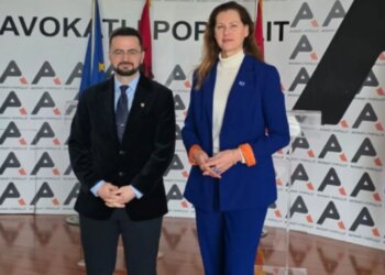 Avokati i Popullit takohet zyrtarisht me Koordinatorin e OKB-së në Shqipëri, duke u përqendruar në të drejtat e njeriut të vendit.