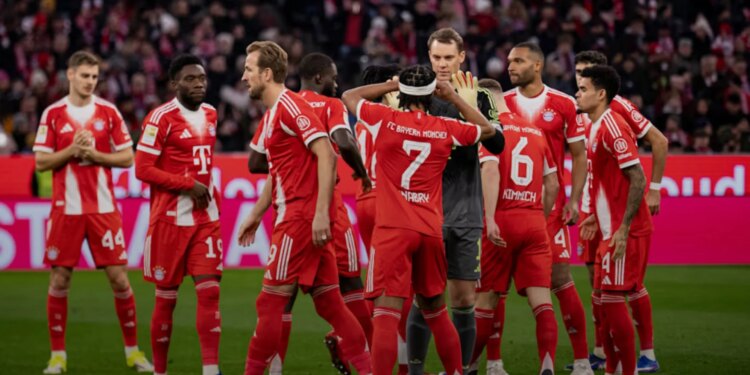 Bayern triumfon ndaj Hoffenheim me një paraqitje spektakolare të Luis Diaz dhe rikthehet në rrugën e fitores në Bundesliga