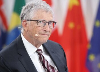 Bill Gates anullon pjesëmarrjen në samitin e AI në Indi pas përmendjeve të tij në dokumentet e dosjes Epstein.