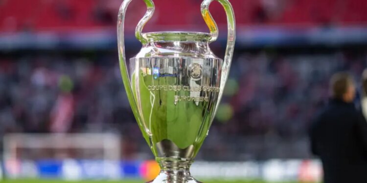 Bodo/Glimt-Inter dhe Sfidat e Ligës së Kampioneve: Chivu Ballë Përballë Akullit Norvegjez dhe ‘Helmeve’ të Derbit Italian