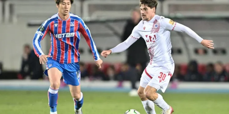 Conference League: Ekipi anglez "Shtanget" barazon në Bosnjë, ndërsa holandezët humbin përballë Noah të Armenisë.