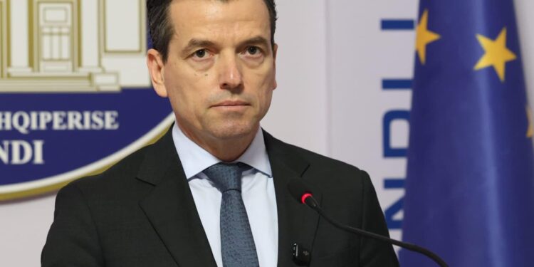 Debati mbi pagat: Kryetari i Partisë Mundësia paralajmëron se jeta e prokurorëve dhe gjykatësve është në rrezik, kërkon ndihmën e ambasadorëve.