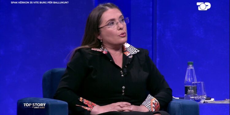 “Diskutoi propozycjonin e PS për të hequr imunitetin”/ Gazetarja sqaron në “Top Story” se çfarë ka thënë kreu i SPAK në mbledhjen e mbyllur.