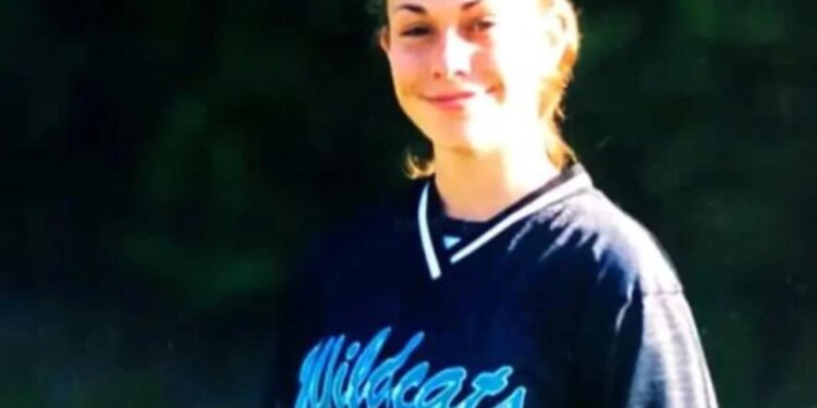 Dosja Epstein: Një prej viktimave flet për abuzimin në moshën 16-vjeçare dhe akuzon Trump për tradhti