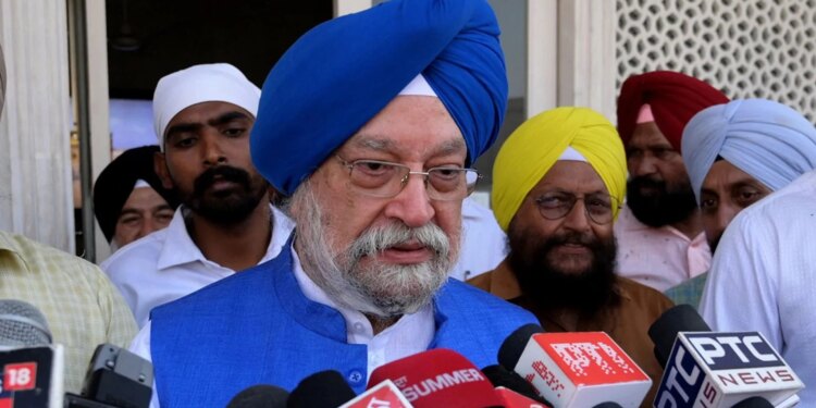 Dosja Epstein: Zbulohen e-mailet e ministrit indian me pedofilin amerikan - "E kam takuar 3, maksimumi 4 herë, nuk e dija se..."