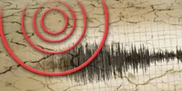 Dy tërmete shqetësojnë Korçën, lëkundjet me epiqendër në Devoll krijojnë alarm tek banorët. Zona është e njohur për aktivitet sizmik.