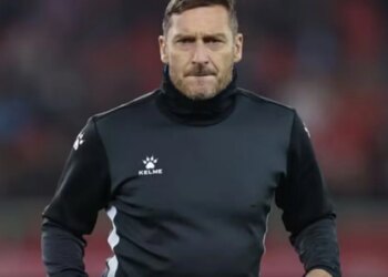 E la vajzën e lënë vetëm në shtëpi, përfundon hetimi për Francesco Totti-n