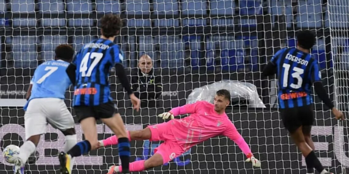 Ederson dhe Zalewski mposhtin Lazion, Atalanta e Gjimshitit kalon Comon në renditje.