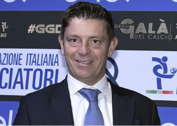 Episodi Bastoni-Kalulu, Gianluca Rocchi ndërhyn: Gabimi i La Penna është evident, por të gjithë përpiqen ta hedhin poshtë.