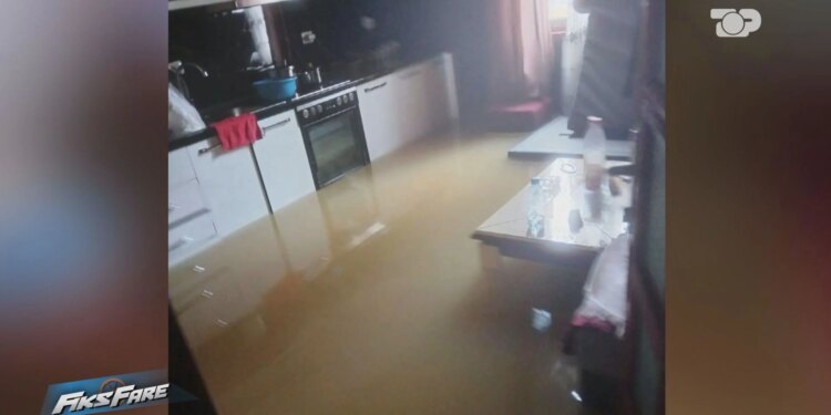 Fiks Fare/ E verbër, me aftësi të kufizuara dhe e lënë pas dore nga shteti. Tragjedia e Fatmirës që u ndal në rrugën e saj pas përmbytjeve.