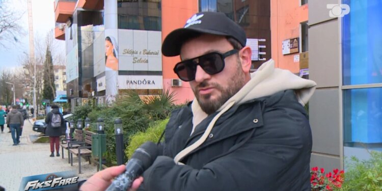 Fiks Fare: “Tenderi i telefonave në Top Channel”, vazhdon saga e mashtrimeve të Elton Tozajt ndaj bizneseve dhe qytetarëve