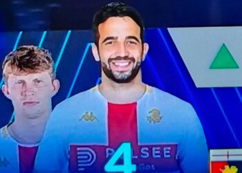 Foto/ Gabim i madh në ndeshjen e Serie A, lojtari i klubit italian konfuzohet me trajnerin që u shkarkua nga Manchester United.