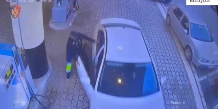 Furnizoi makinën me karburant dhe u evakuua pa paguar, arrestohet i riu në Bulqizë, kërcënoi jetën e punonjësit të stacionit të karburanteve.