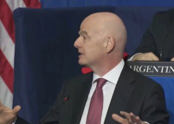 "Futbolli, gjuha universale për gjithë njerëzimin" / Infantino në Bordin e Paqes: Duhet të rivendosim besimin te njerëzit, jo vetëm të rindërtojmë shtëpitë dhe shkollat.