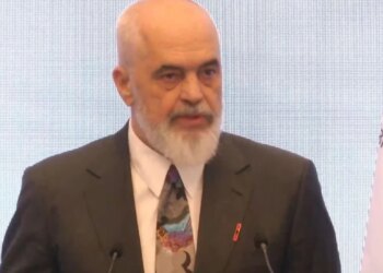 Gjyqtarët kërkojnë pagë mbi 2 mijë euro, Rama shpreson që Kushtetuesja të mos na shtyjë të kërkojmë zgjidhje të tjera