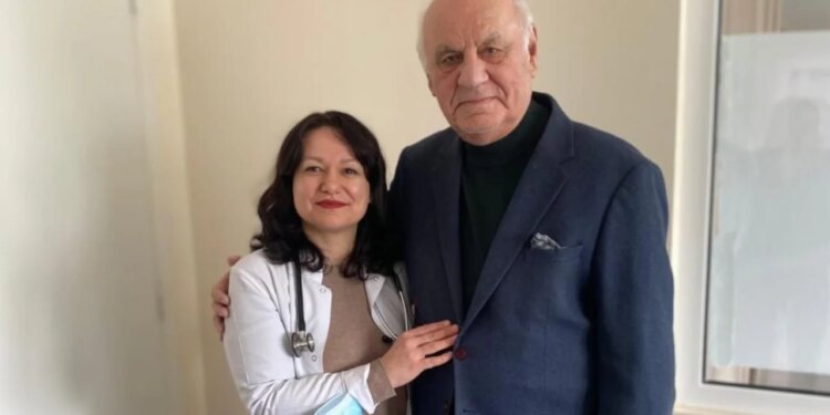 Ish-presidenti Alfred Moisiu del nga spitali pas problemeve me zemrën, reagon QSUT.