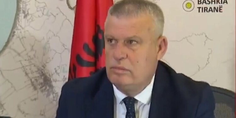 “Kam shërbyer për 35 vjet si pjesë e shtetit shqiptar”, Shkëlqim Hajdari emërohet zyrtarisht prefekt i Tiranës: Ky post do jetë më special, ndoshta edhe i fundit për mua.