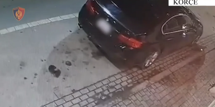 Kapet 'vjedhësi' i automjeteve në Korçë, arrin të grabisë 4 makina brenda 24 orëve.