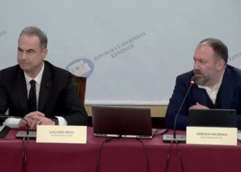 Komisioni për Reformën Territoriale mblidhet, PD rikthehet në tryezën e negociatave