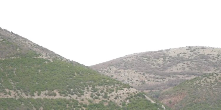 Legjenda e dashurisë: Historia e trishtueshme e çiftit që sfidoi kanunin dhe humbi jetën në mal.