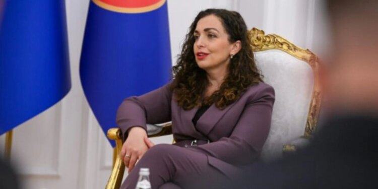 Lëvizja Vetëvendosje propozon Kurtin si kandidat për krijimin e qeverisë dhe i dërgon kërkesën presidentes Osmani.