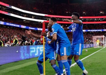 Liga e Kampionëve: Vinicius shpallet hero i Realit pas fitores ndaj Benfica-s, Mourinho përfundon me një karton të kuq.