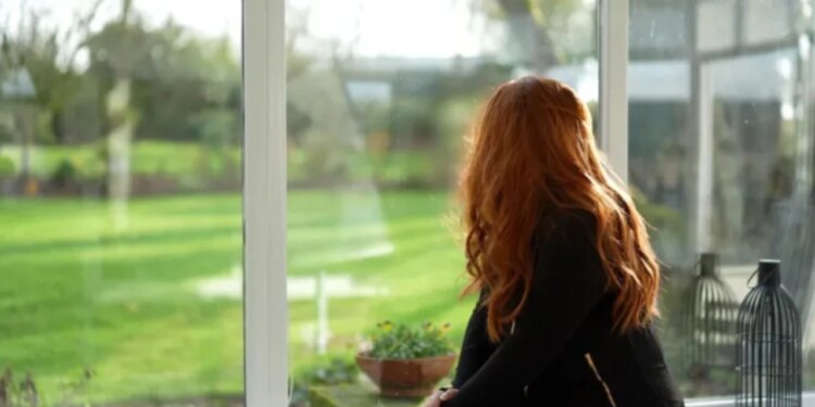 "Me detyronin të kaloja natën me disa burra" / Hulumtimi i BBC: Si bandat e drogës në Londër angazhojnë vajza 15-vjeçare për të paguar borxhet...