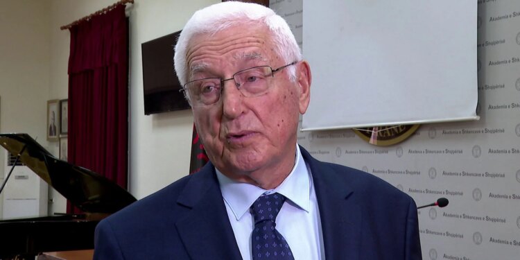 Neritan Ceka zbulon projektet e reja arkeologjike në 85-vjetorin e jetës së tij për Arkeologjinë