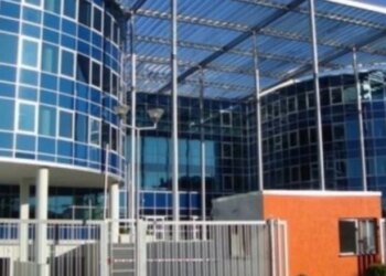 Nga burgu në arrest shtëpie, GJKKO redukton masën e sigurisë për Xhelal Rrajën.