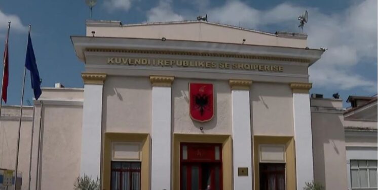 PD tërhiqet nga ‘Territorialja’, PS duhet të përjashtojë zhbërjen e barazisë nga axhenda.