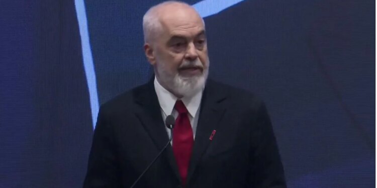 Pengmarrja politike" - Rama komenton kërkesat për hetimin e ish-liderëve të UÇK-së: "Një varrosje për së gjalli e të pafajshmëve