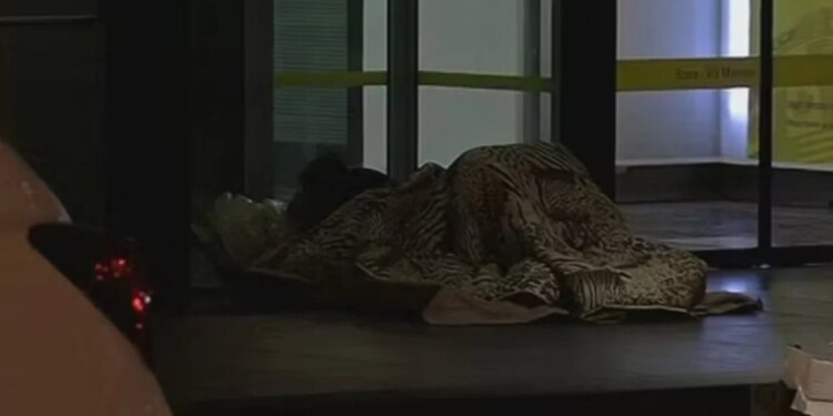 Polak 50-vjeçar arrestohet pasi tentoi të djegë burrin e pastrehë.