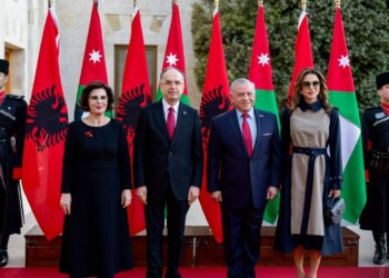 Presidenti Begaj takon mbretin e Jordanisë, bisedime për rritjen e bashkëpunimit ekonomik.