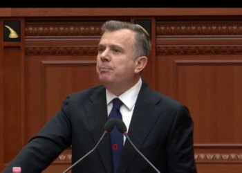 “Rama dhe Trump në Bordin e Paqes, qëndroni të lidhur në ekran,” Balla kritikon deputetët e PD: As David McAllister nuk do t'ju vizitojë.