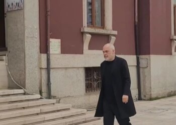 “Rama diskuton në heshtje me banorët e prekur nga projekti TID: 'Nëse largohem, ju do të humbni'”