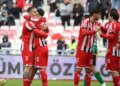 Rey Manaj sërish në qendër të vëmendjes me Sivasspor, shënon gol dhe jep asist në fitoren ndaj Sakaryaspor (VIDEO)