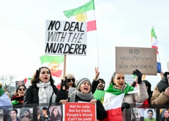 SHBA dhe Irani fillojnë negociatat për programin bërthamor në Gjenevë/ Trump: Mungesa e marrëveshjes mund të sjellë…