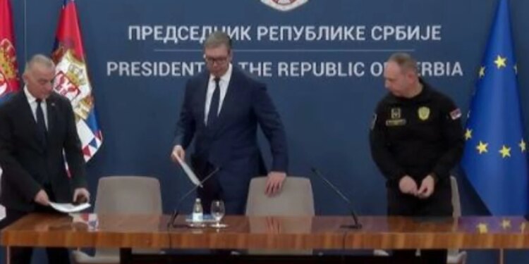 Serbia, tashmë një “diktaturë e hapur,” zbaton “Ligjet e Mrdicit”