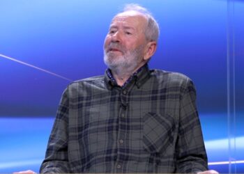 “Të tjera gra dhe fëmijë në Siri” – Gjyshi i Alvin Berishës apel për ndihmë për të rikthyer nipin e tij të dytë në shtëpi.