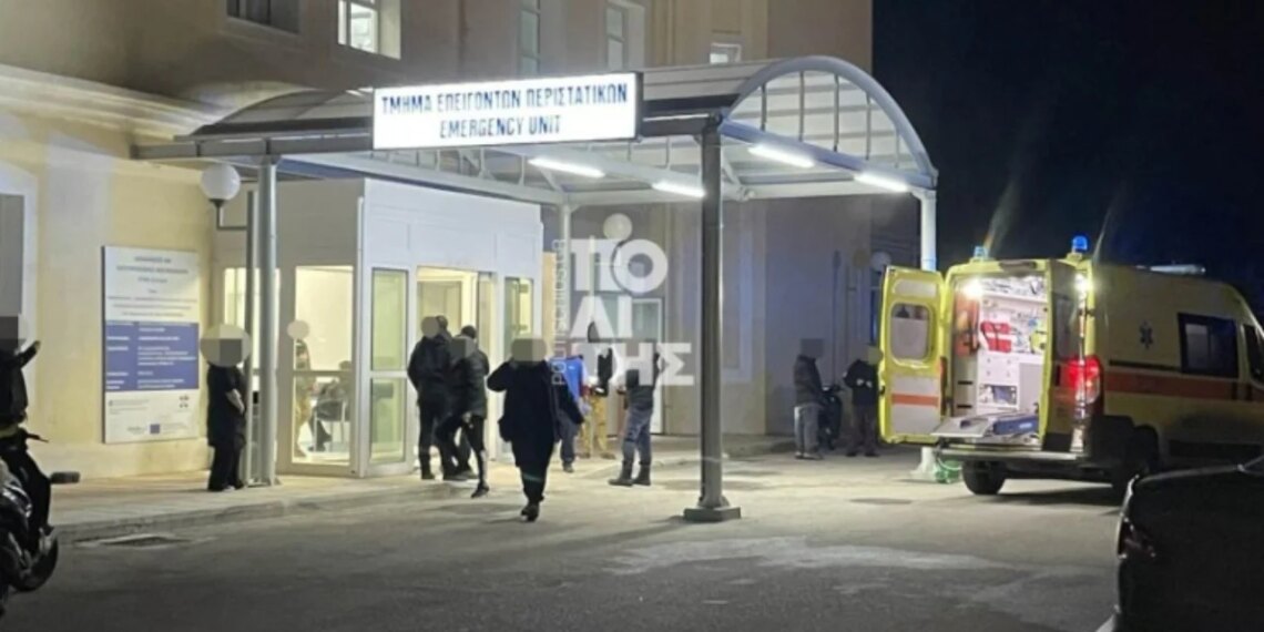 Tragjedia në ishullin grek: 4 të vdekur dhe 20 të lënduar nga përplasja e anijes së rojës bregdetare me motoskafin e trafikantëve të emigrantëve.