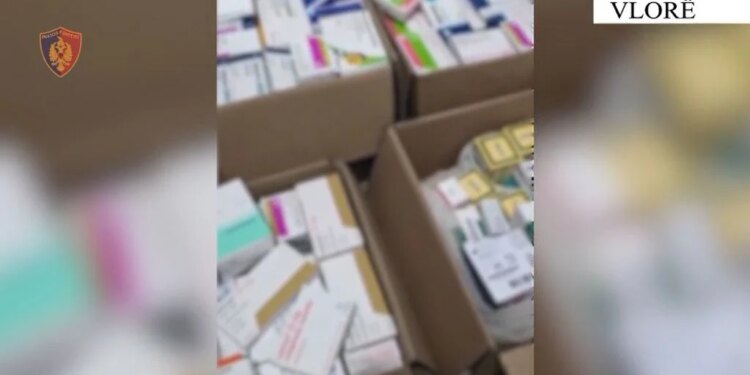 Tregtonin ilaçe të paligjshme nga Italia, arrestohet 53-vjeçari në Vlorë, ndërsa merret në hetim edhe djali i tij.