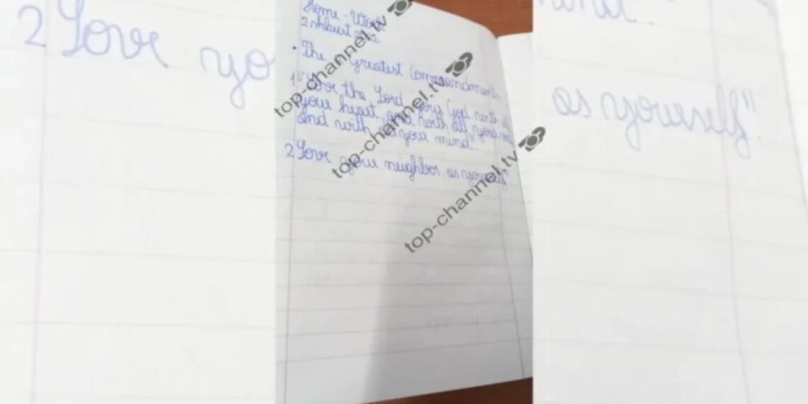 U pushua nga puna për predikimin e fesë së Jehovait në shkolla, kush është mësuesi ‘misterioz’?