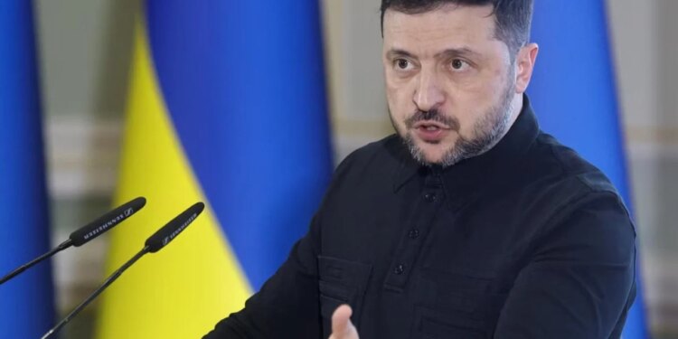 Ukraina në rrugën e zgjedhjeve: Financial Times raporton se Presidenti Zelensky do të organizojë një referendum më 24 shkurt