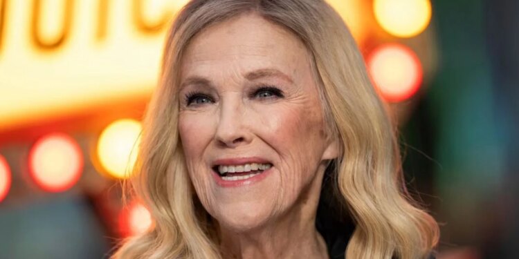 Vdes në moshën 71-vjeçare, zbulohet arsyeja e ndarjes nga jeta e aktores kanadeze Catherine O’Hara