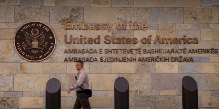 Vendimi i KQZ-së për Listën Serbe, Ambasada amerikane reagon: Dëmton marrëdhënien SHBA-Kosovë