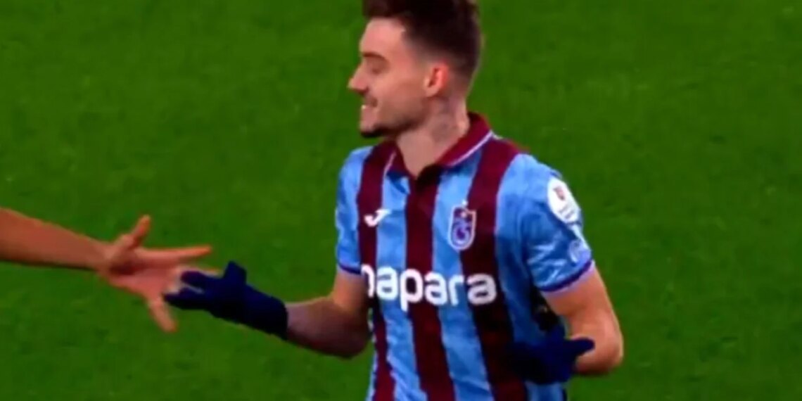 Video: "Magjiku" Ernest Muçi, ylli shqiptar, shënon një supergol ndaj gjigantëve të Fenerbahçes